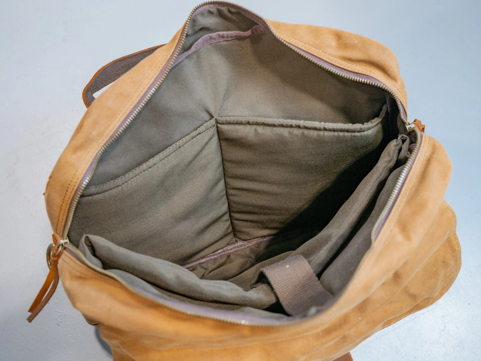 Canvas and Leather Briefcase Marty - Camel - Image 6