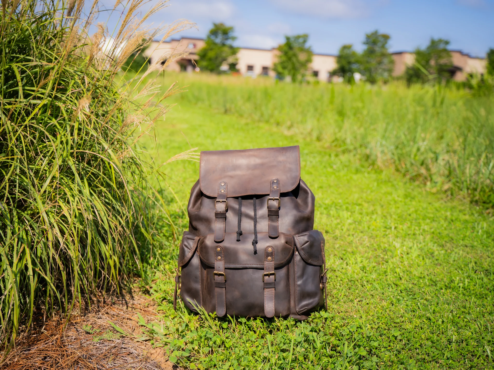 Crazy Horse Leather Backpack Adventure for Man - Brown Nut - Image 6