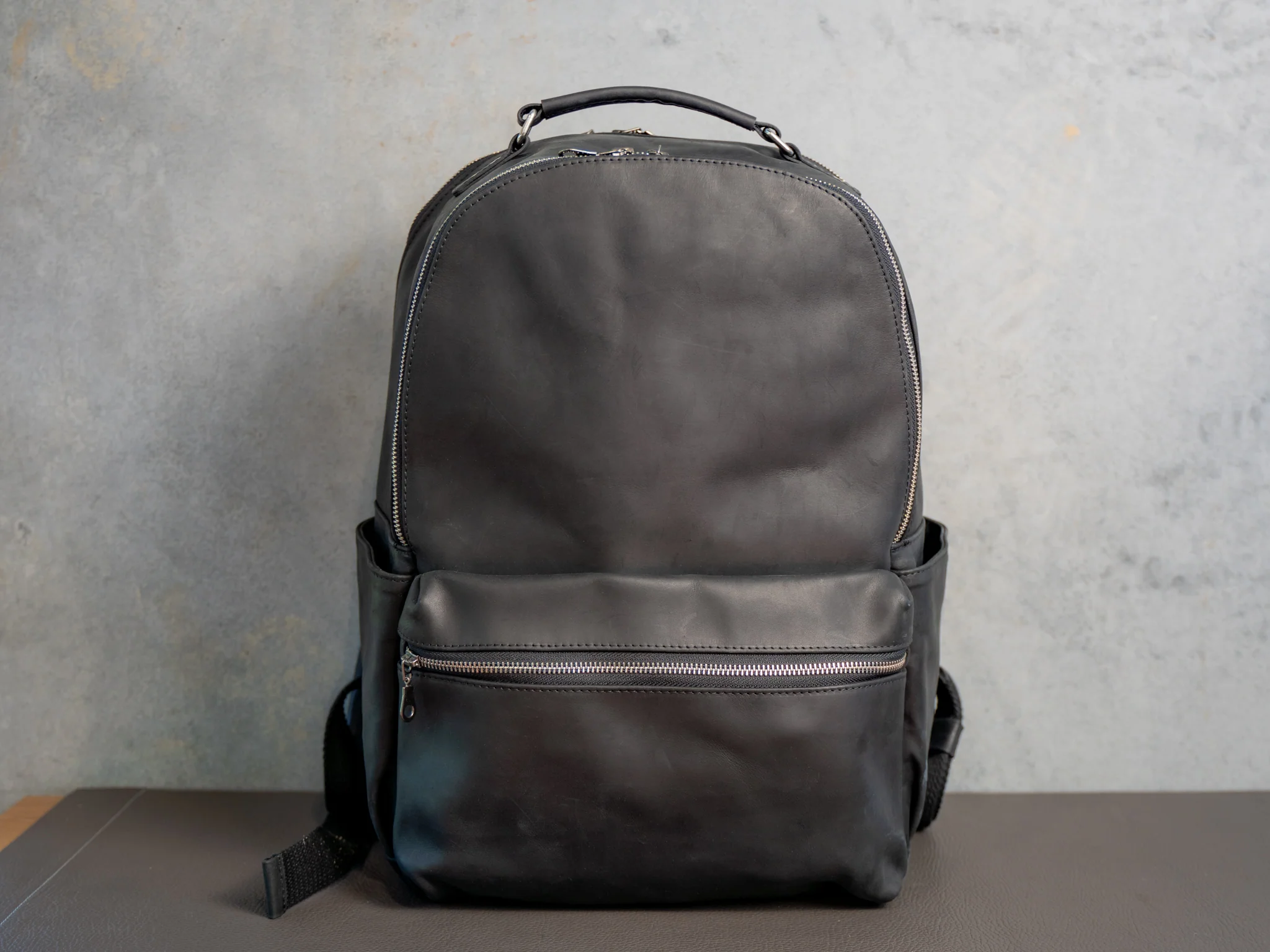 Crazy Horse Leather Backpack Urban for Man - Black - Image 7