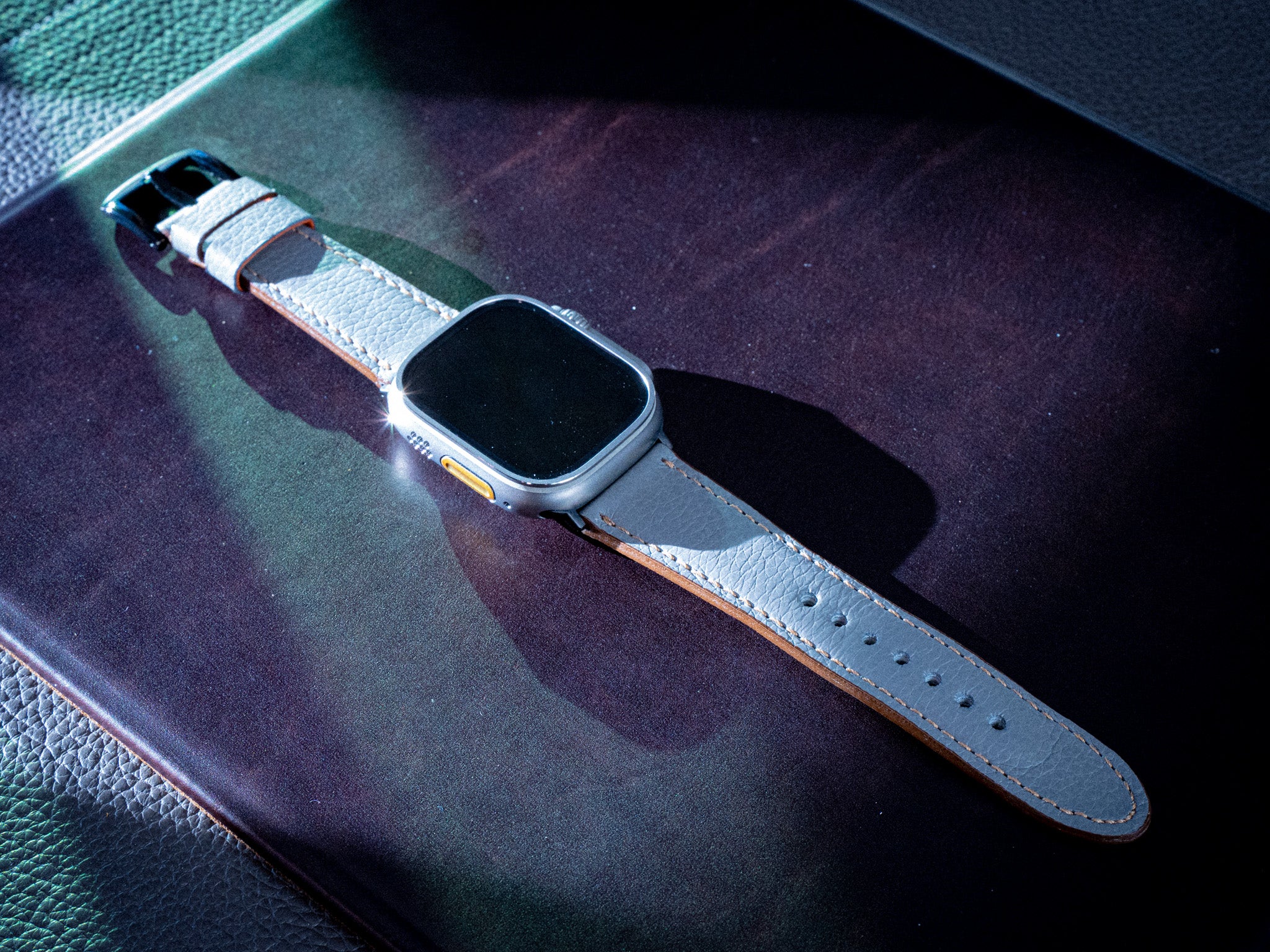 Italian Leather Apple Watch Band - Gray