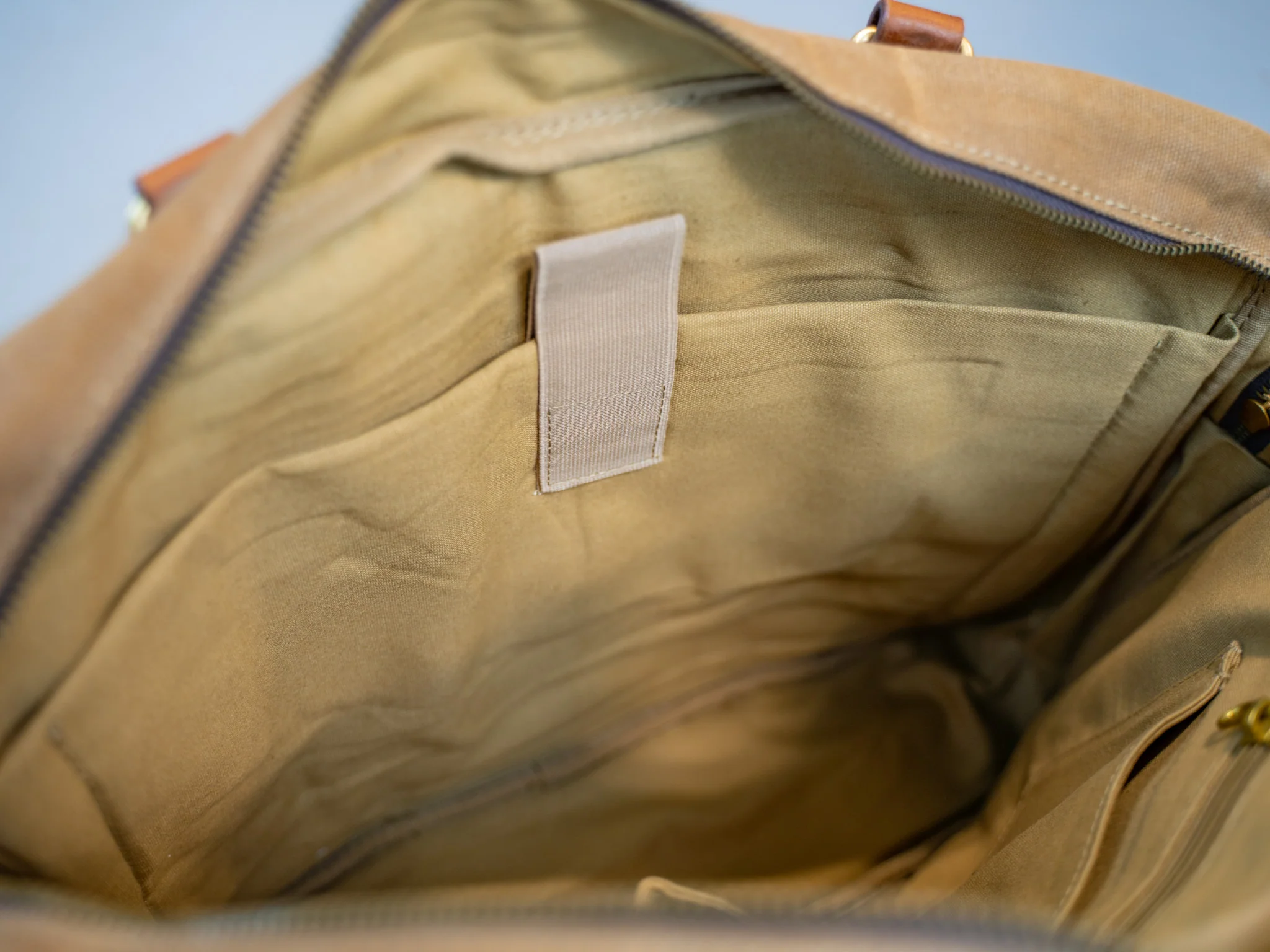 Waxed Canvas Briefcase Randy - Camel - Image 8